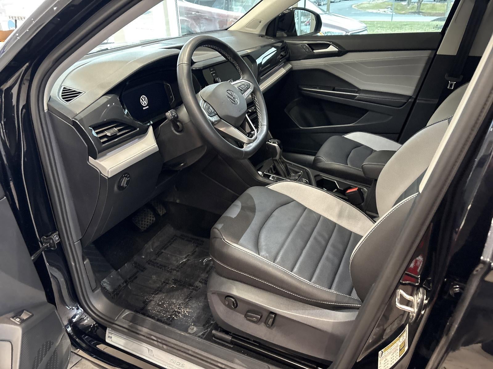 2024 Volkswagen Taos SEL 4MOTION