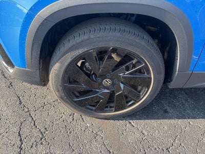 2024 Volkswagen Taos SEL 4MOTION