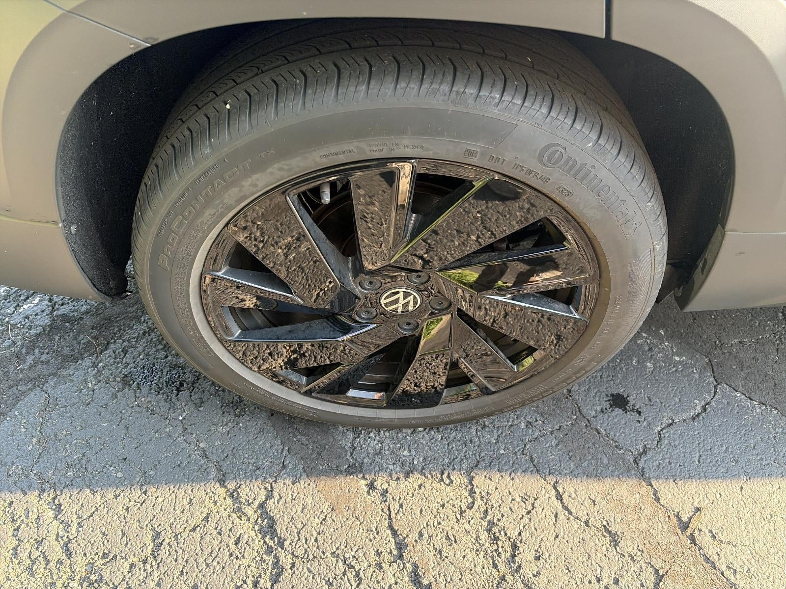 2024 Volkswagen Taos SEL 4MOTION