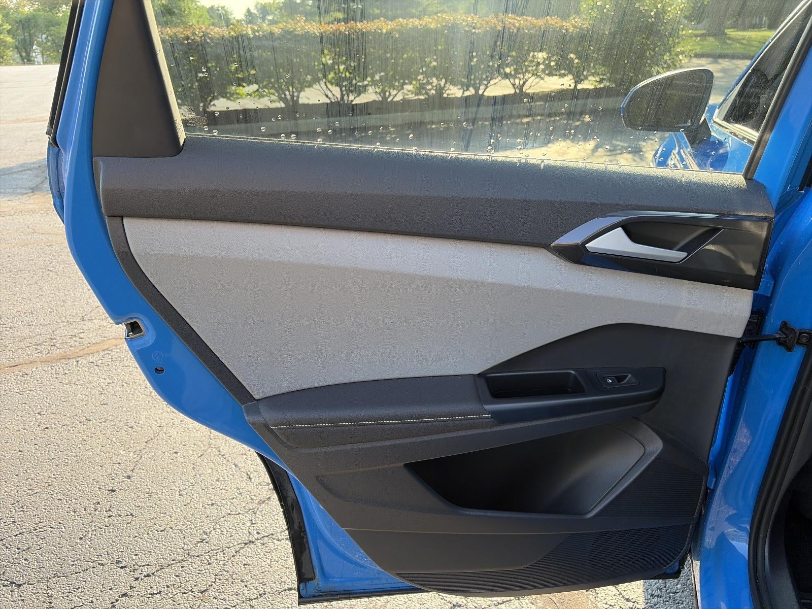 2024 Volkswagen Taos SEL 4MOTION