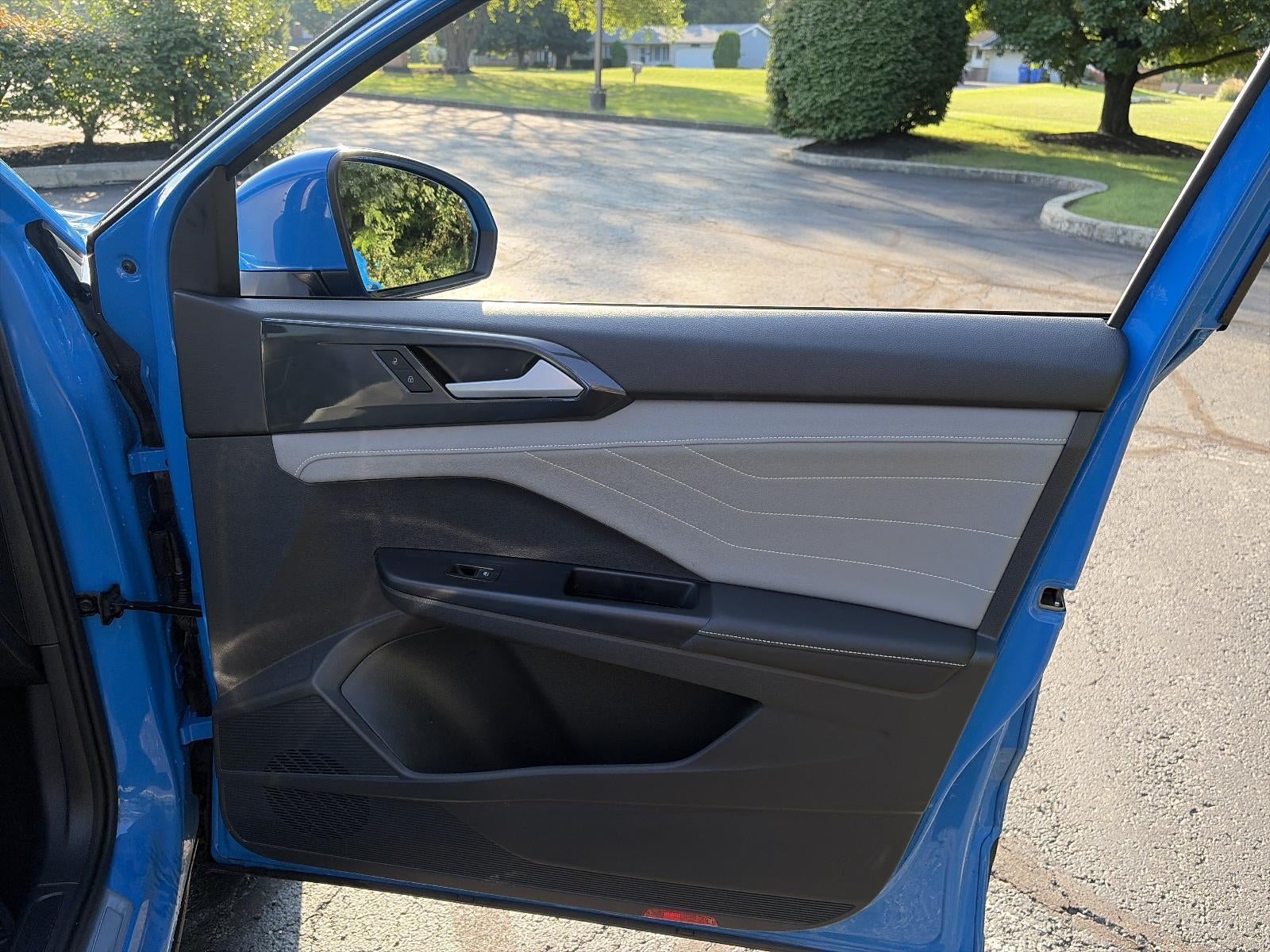 2024 Volkswagen Taos SEL 4MOTION