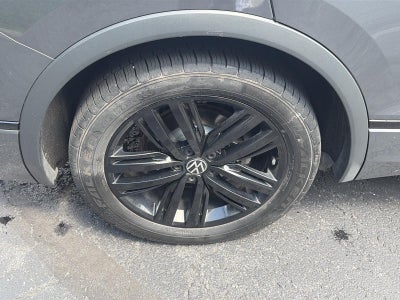 2022 Volkswagen Tiguan 2.0T SE R-Line Black 4MOTION