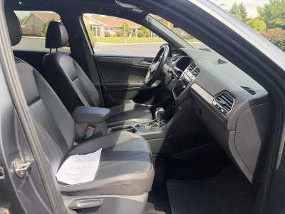2022 Volkswagen Tiguan 2.0T SE R-Line Black 4MOTION