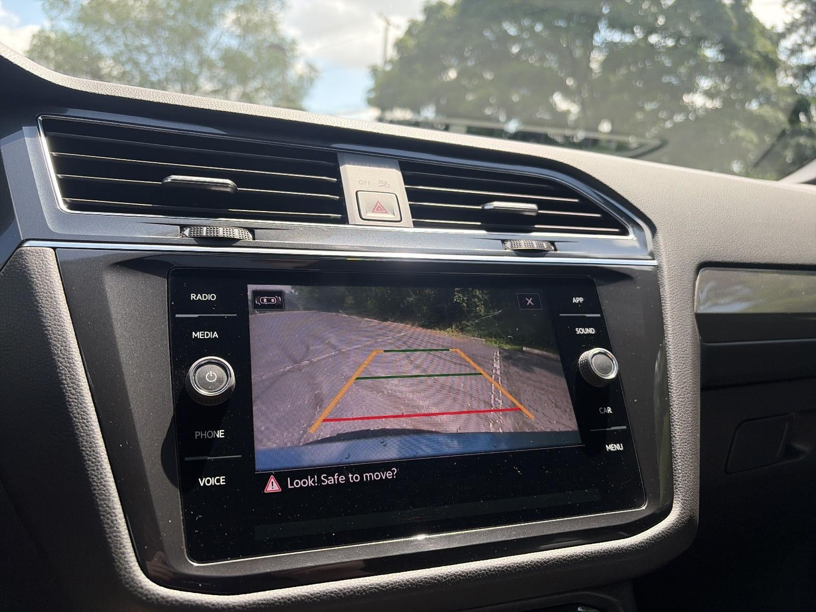 2022 Volkswagen Tiguan 2.0T SE R-Line Black 4MOTION