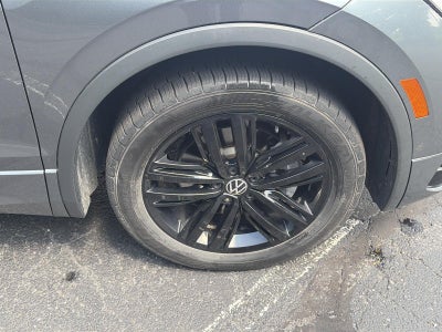 2022 Volkswagen Tiguan 2.0T SE R-Line Black 4MOTION