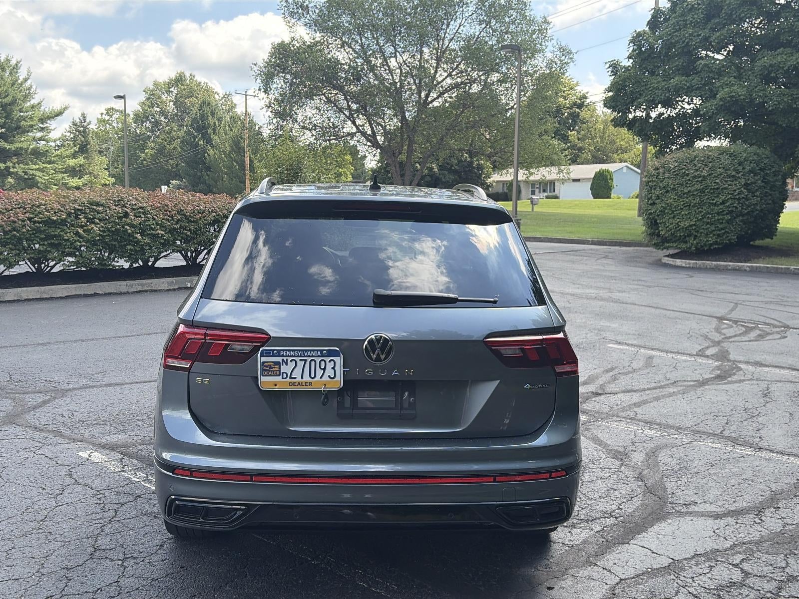 2022 Volkswagen Tiguan 2.0T SE R-Line Black 4MOTION