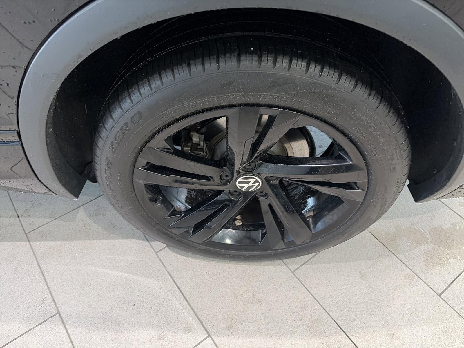 2024 Volkswagen Tiguan 2.0T SE R-Line Black 4MOTION