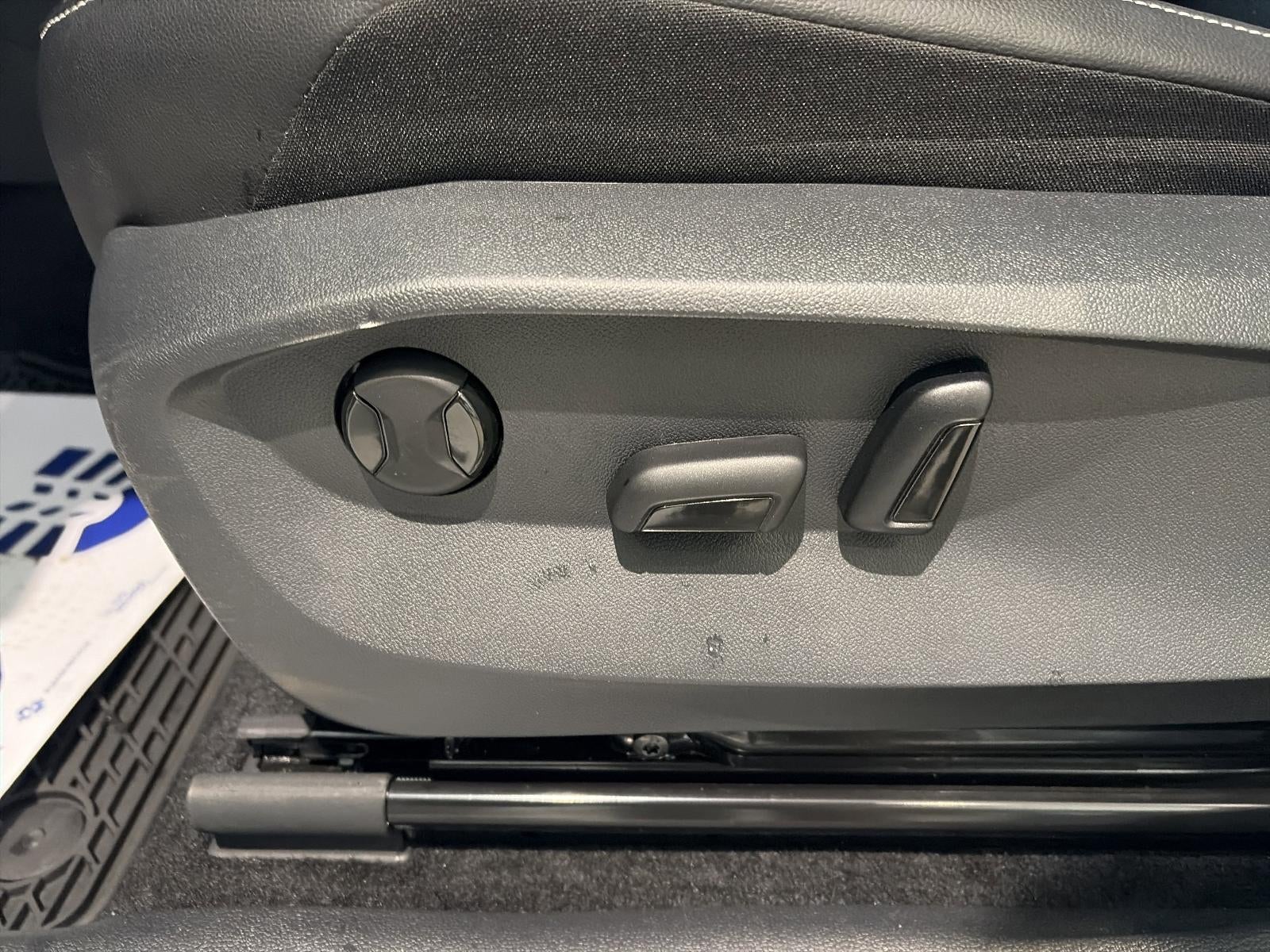 2024 Volkswagen Tiguan 2.0T SE R-Line Black 4MOTION