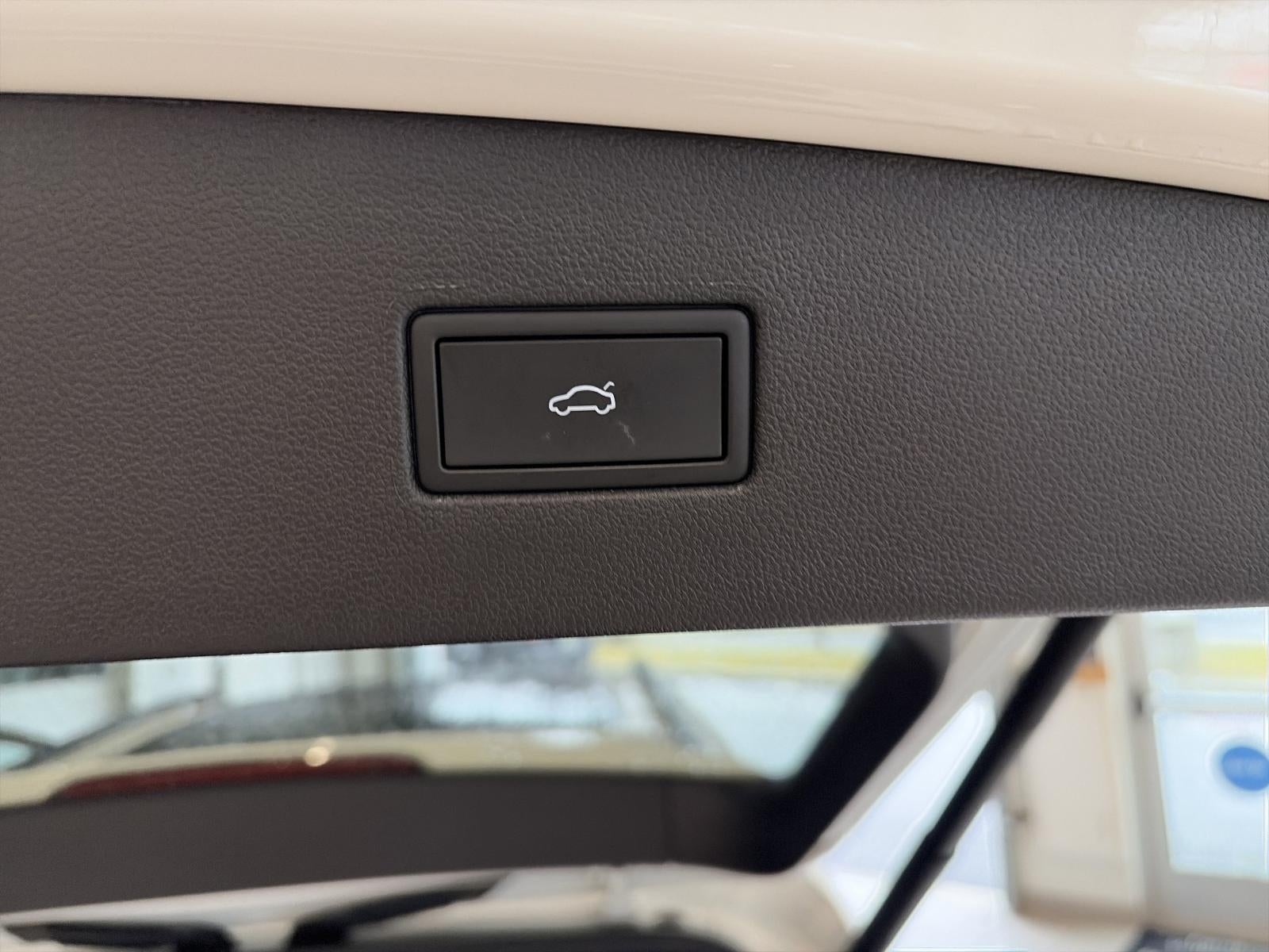 2024 Volkswagen Tiguan 2.0T SE R-Line Black 4MOTION