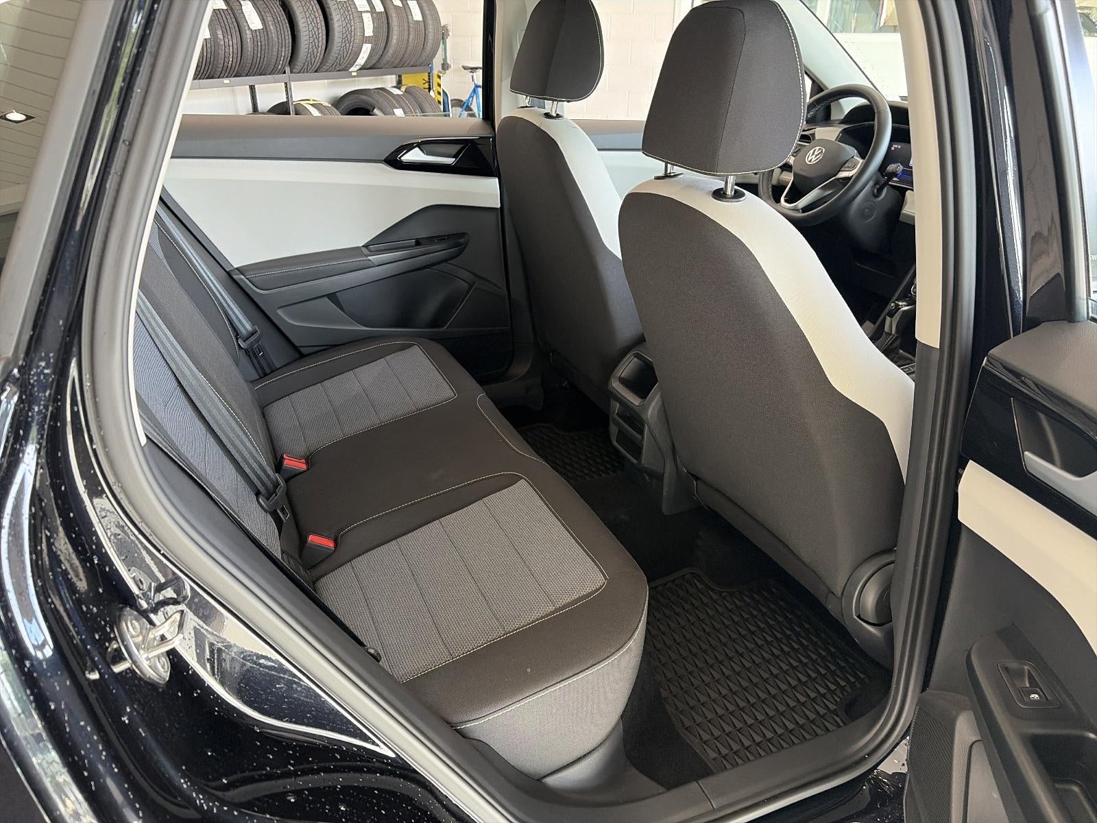 2025 Volkswagen Taos S 4MOTION
