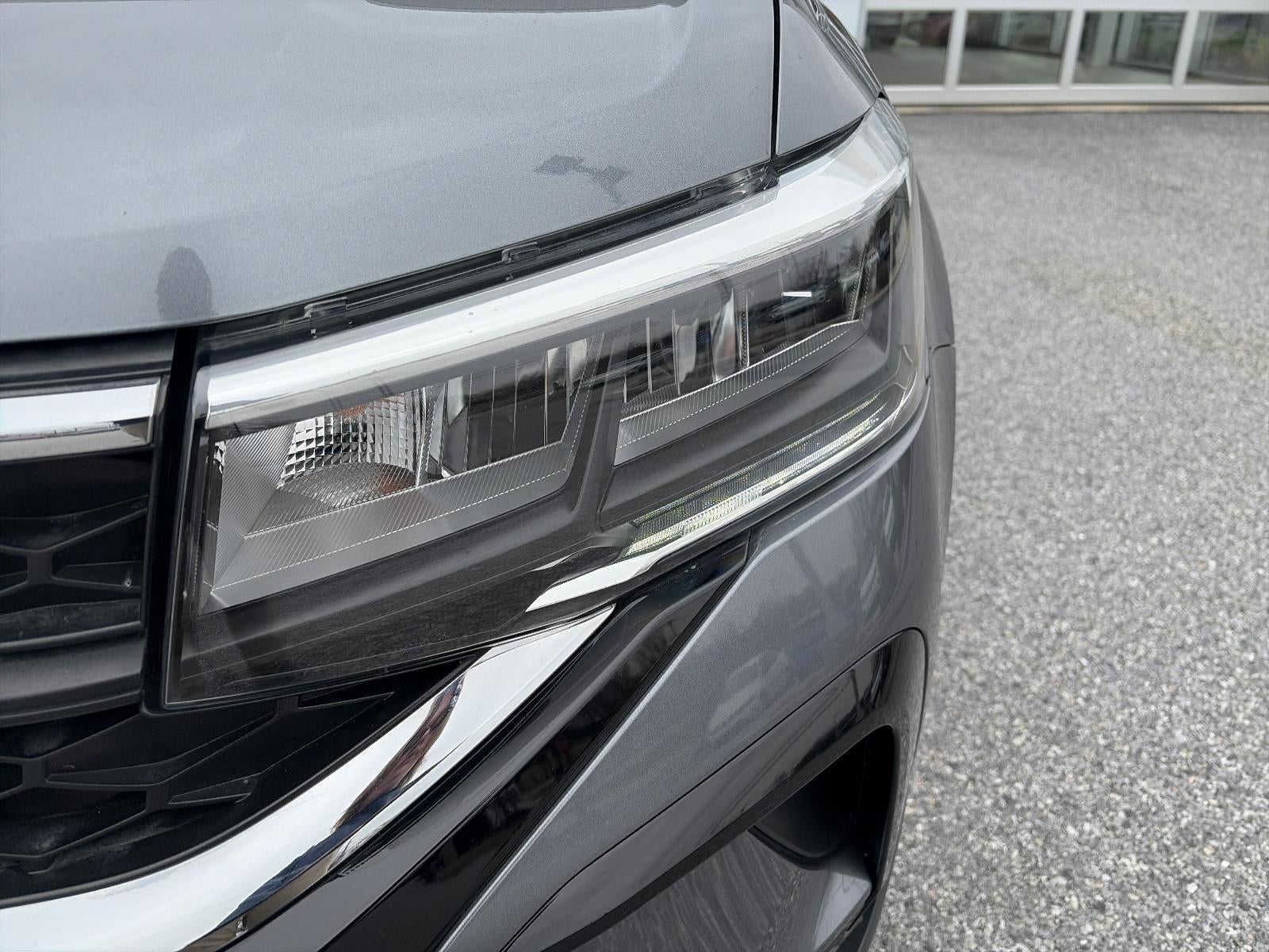 2022 Volkswagen Taos S 4MOTION