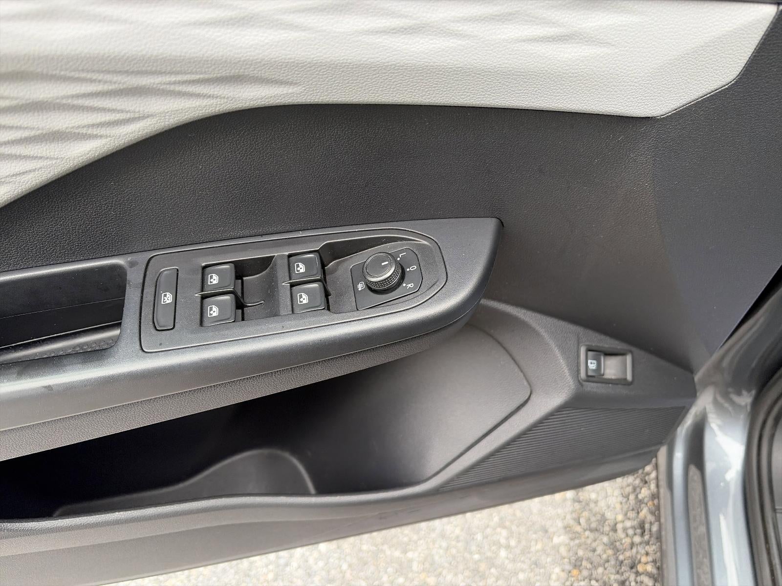 2022 Volkswagen Taos S 4MOTION