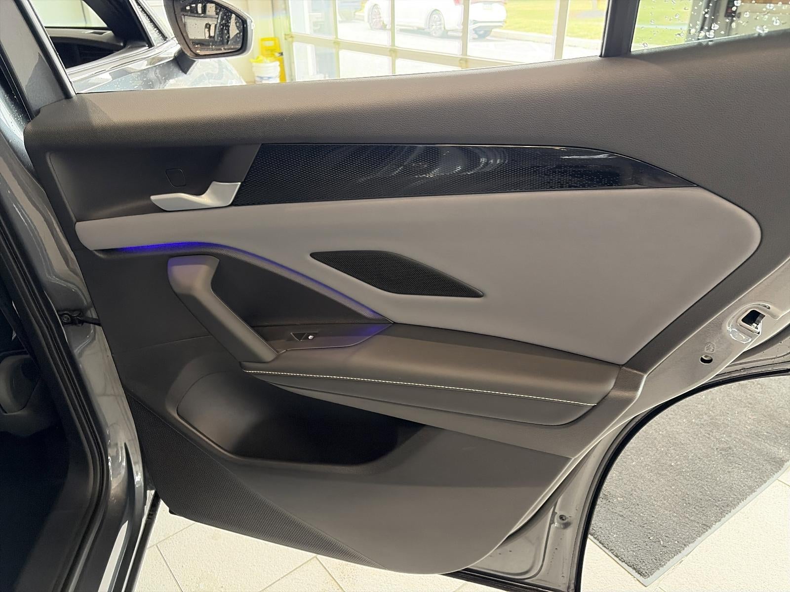 2025 Volkswagen Tiguan 2.0T SE R-Line Black 4MOTION