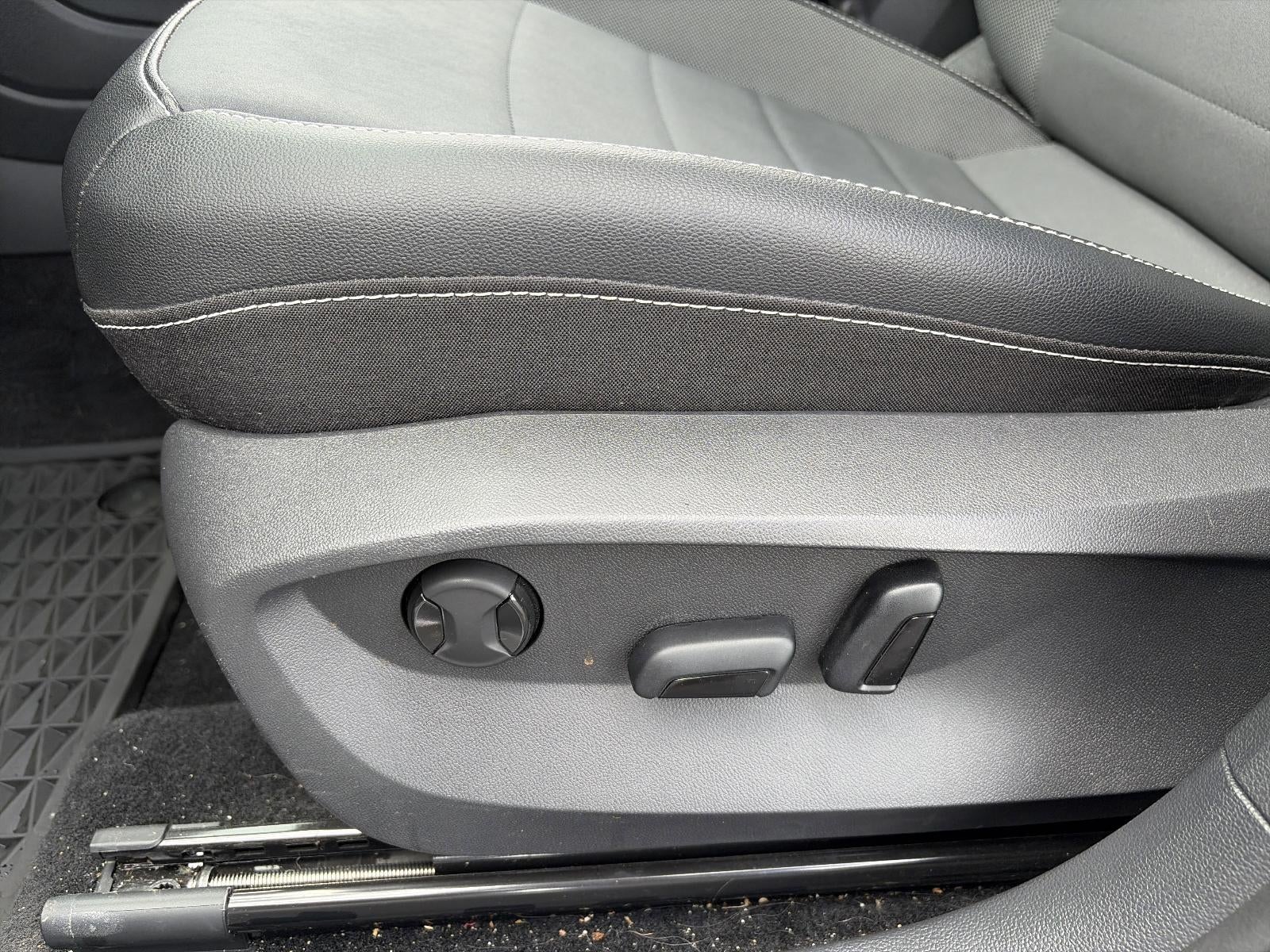 2023 Volkswagen Taos SE 4MOTION *Ltd Avail*