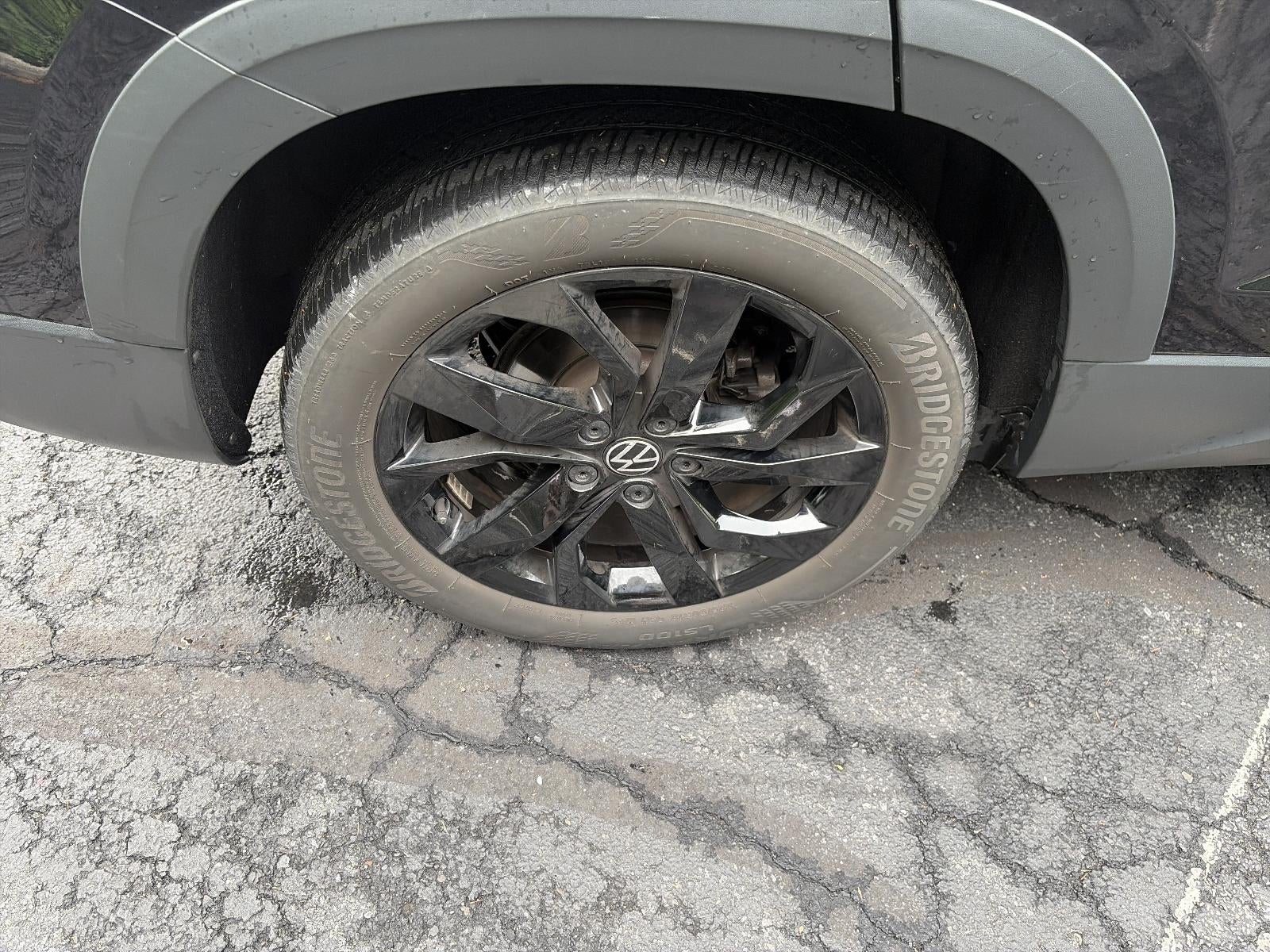 2023 Volkswagen Taos SE 4MOTION *Ltd Avail*