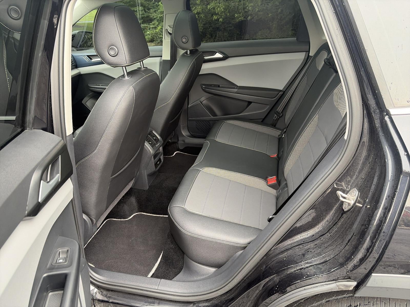 2023 Volkswagen Taos SE 4MOTION *Ltd Avail*
