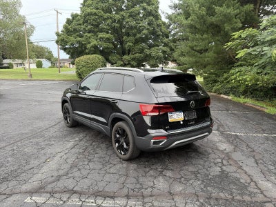 2023 Volkswagen Taos SE 4MOTION *Ltd Avail*