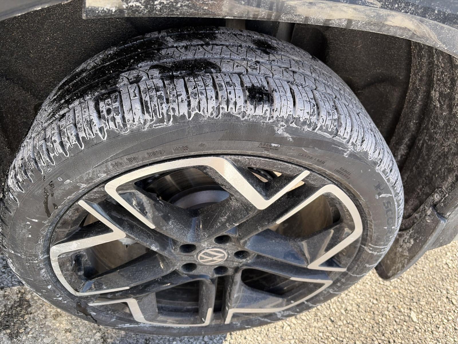 2026 Volkswagen Tiguan 2.0T SEL R-Line Turbo 4MOTION