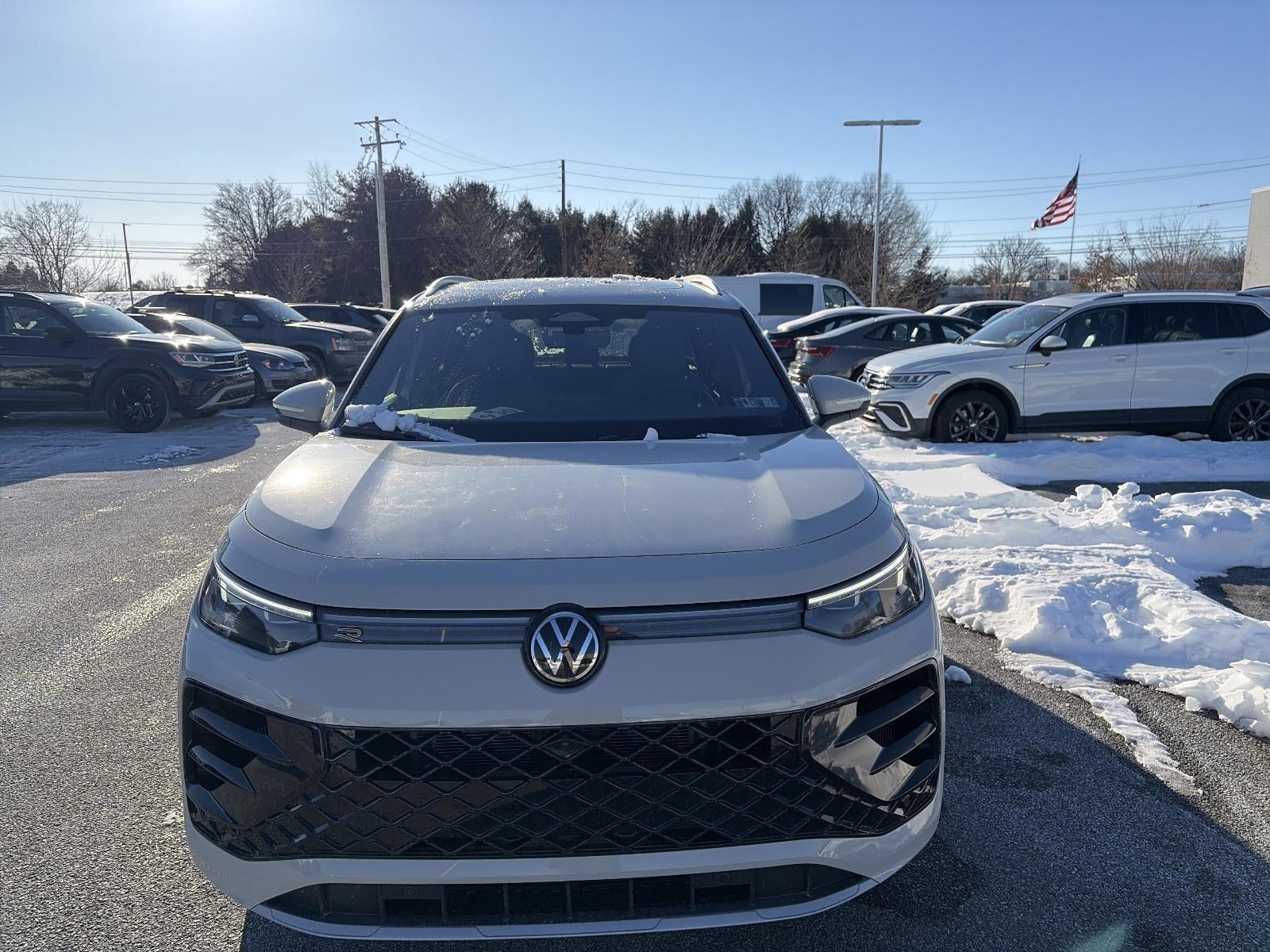 2026 Volkswagen Tiguan 2.0T SEL R-Line Turbo 4MOTION