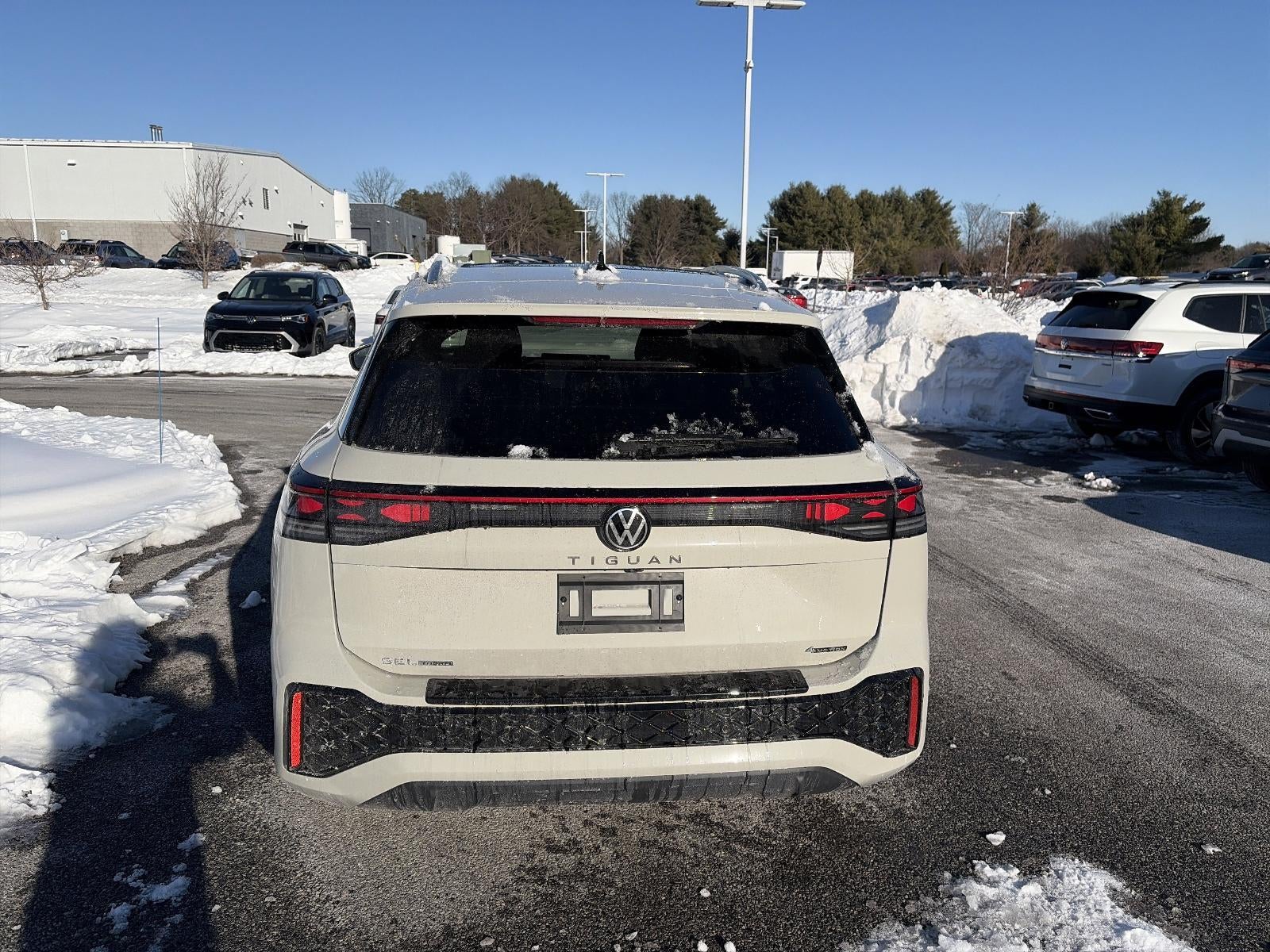 2026 Volkswagen Tiguan 2.0T SEL R-Line Turbo 4MOTION