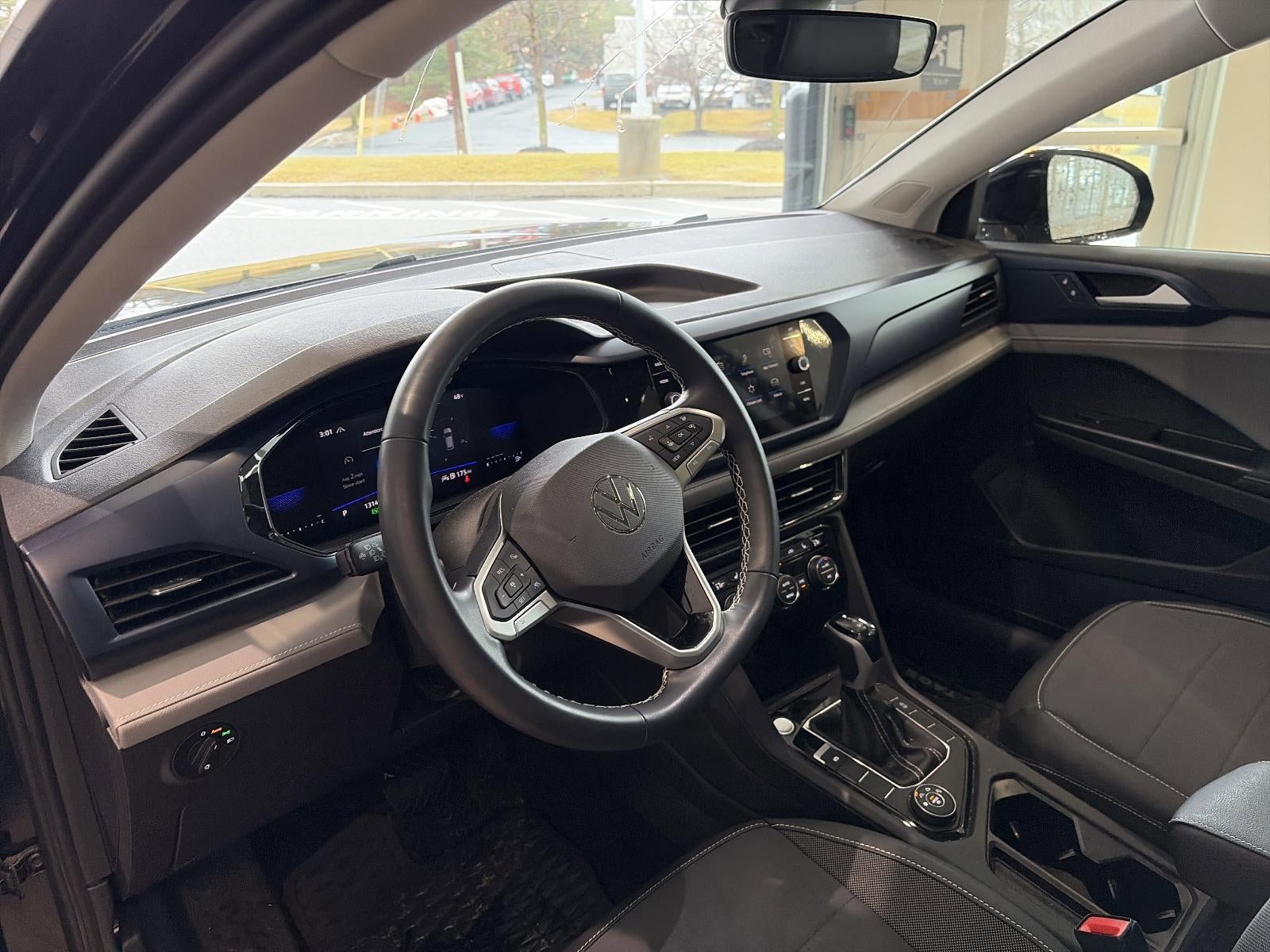 2024 Volkswagen Taos SE 4MOTION