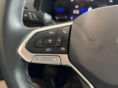 2024 Volkswagen Taos SE 4MOTION