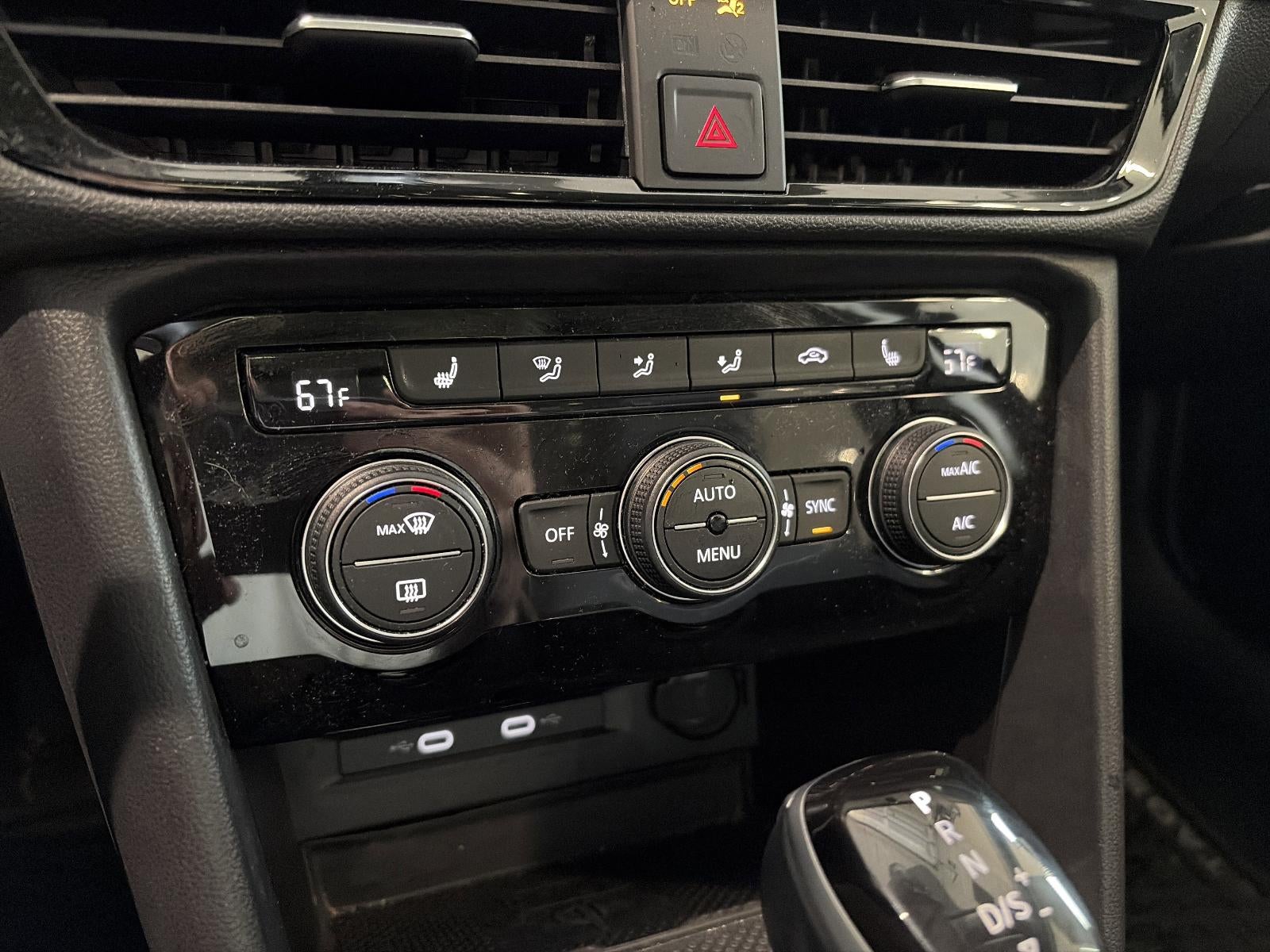 2024 Volkswagen Taos SE 4MOTION