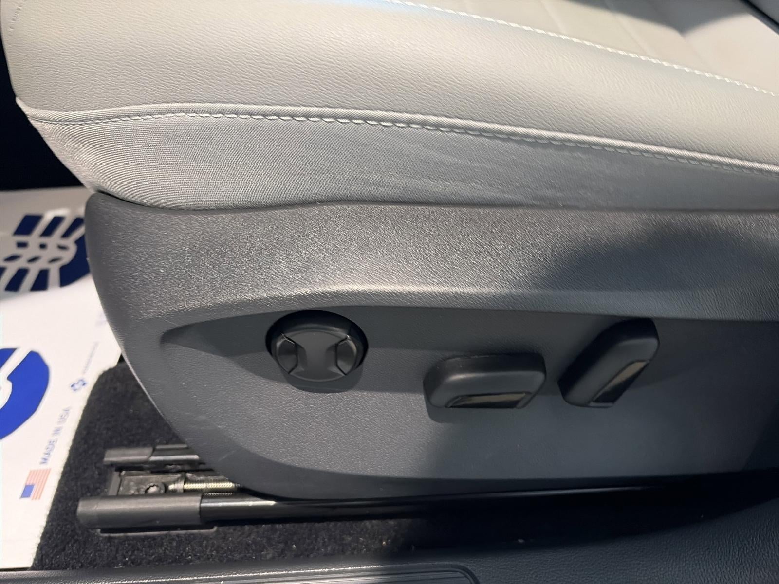 2022 Volkswagen Taos SE 4MOTION