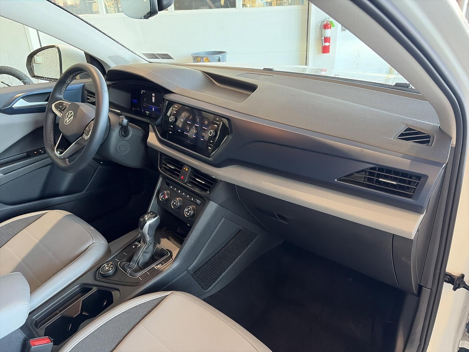 2022 Volkswagen Taos SE 4MOTION