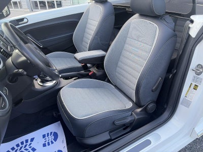 2016 Volkswagen Beetle Convertible 2dr Auto 1.8T Denim PZEV
