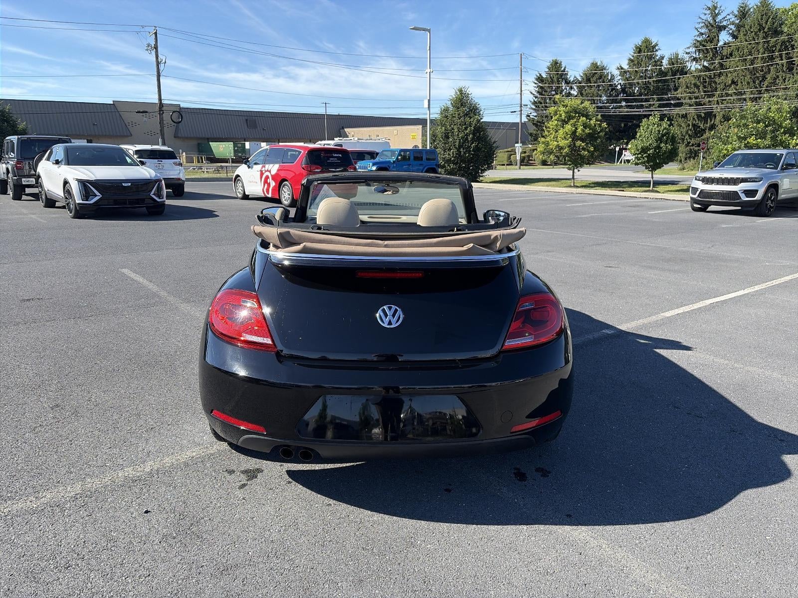 2013 Volkswagen Beetle Convertible 2dr Auto 2.5L PZEV