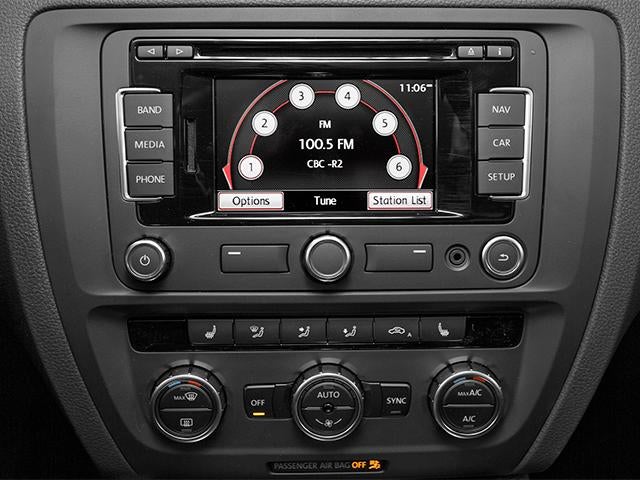 2014 Volkswagen Jetta 4dr DSG Hybrid Sedan