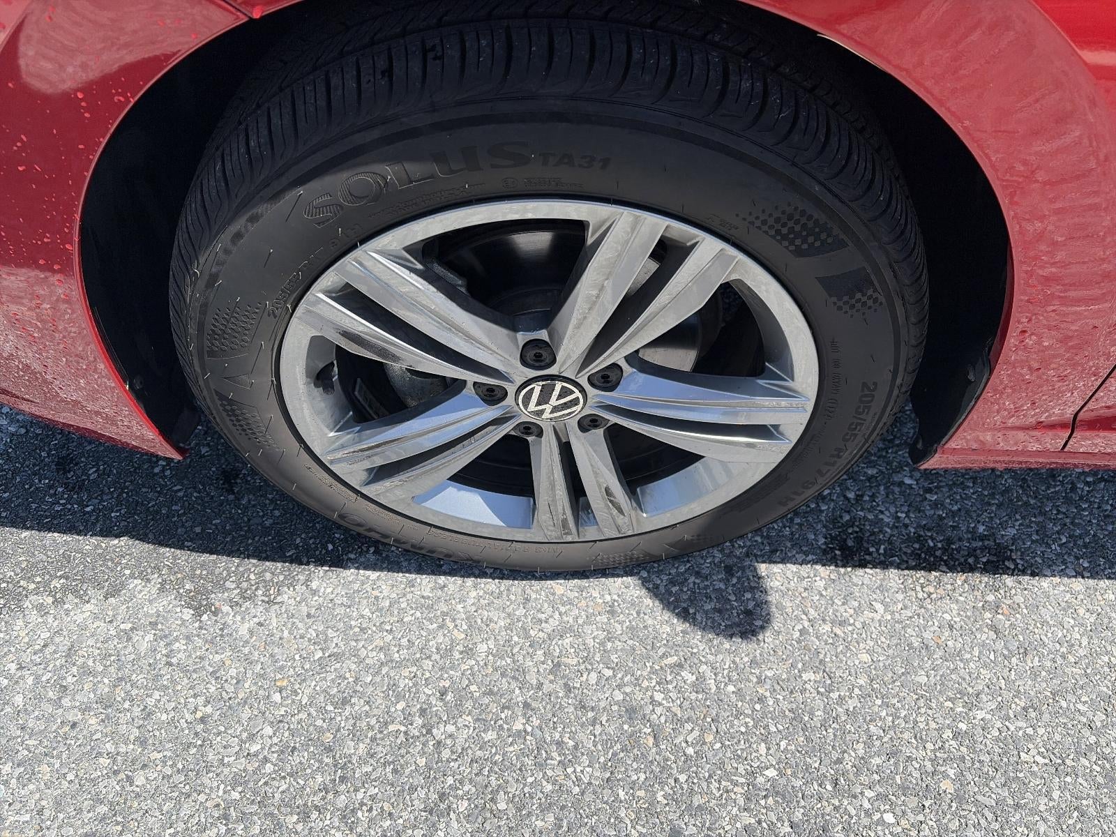 2024 Volkswagen Jetta SE Auto