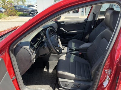 2024 Volkswagen Jetta SE Auto