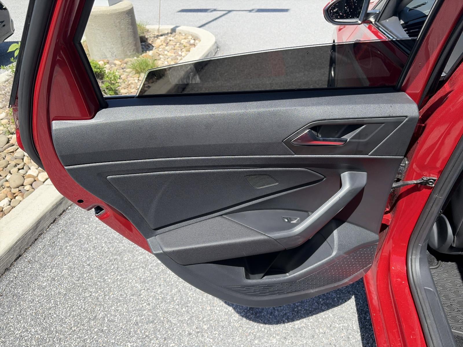 2024 Volkswagen Jetta SE Auto