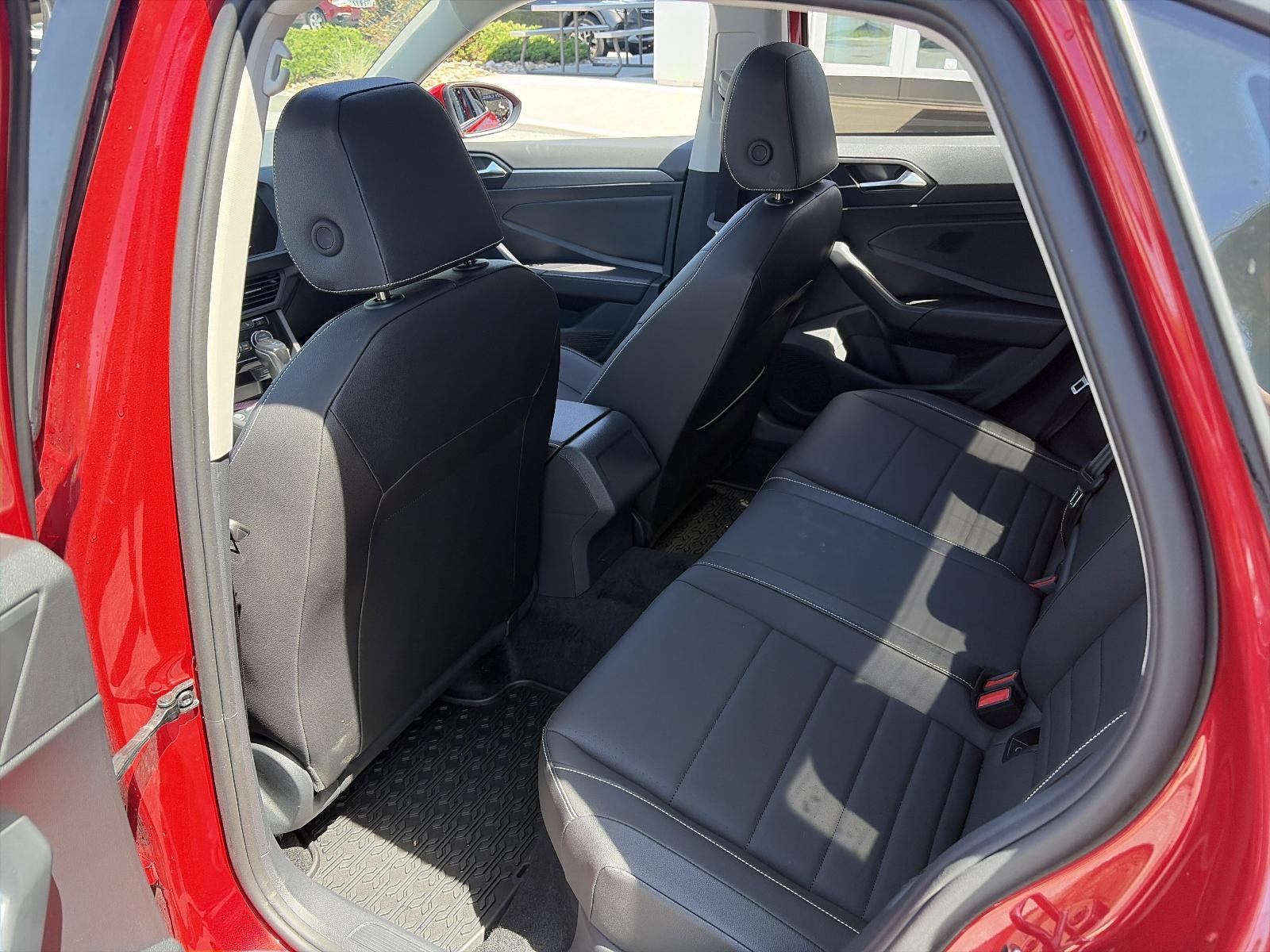 2024 Volkswagen Jetta SE Auto