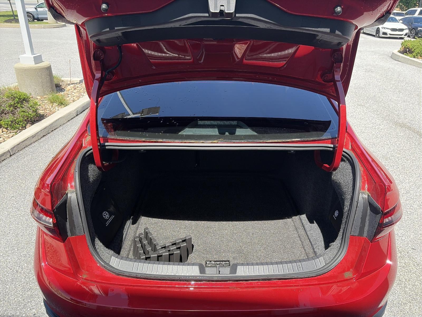 2024 Volkswagen Jetta SE Auto