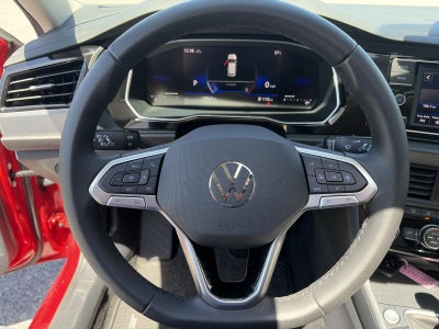 2024 Volkswagen Jetta SE Auto