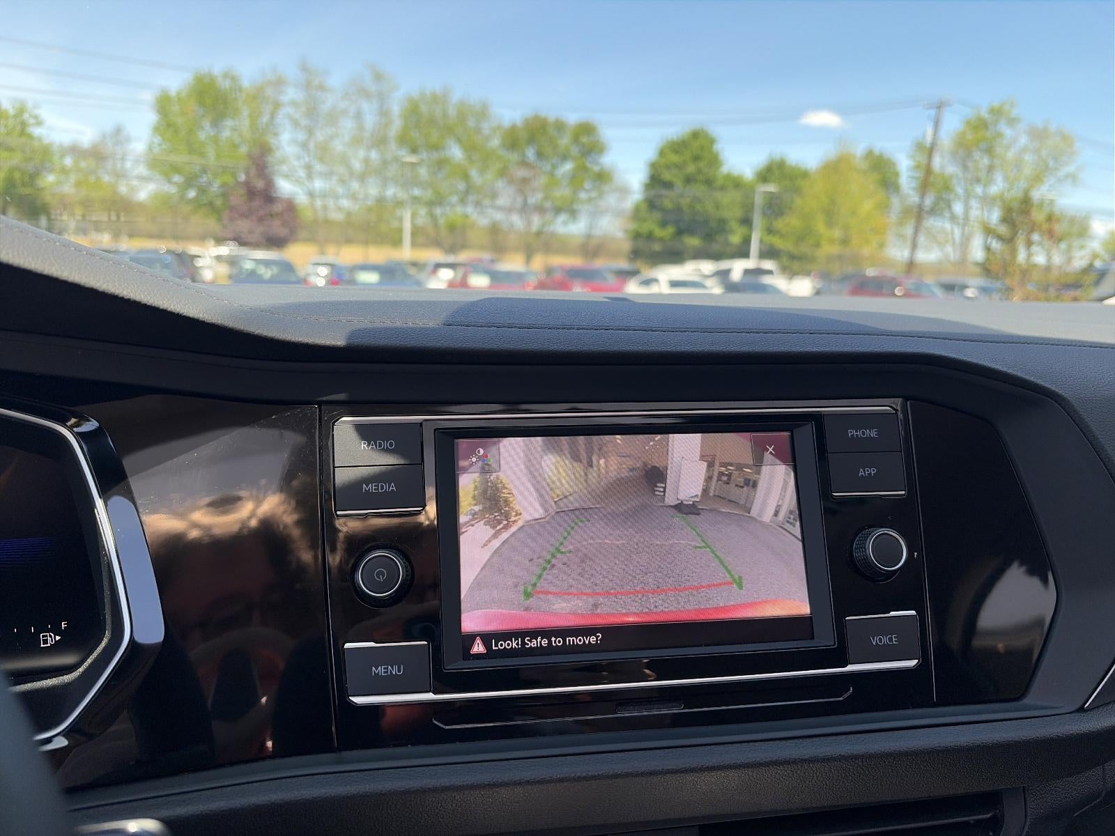 2024 Volkswagen Jetta SE Auto