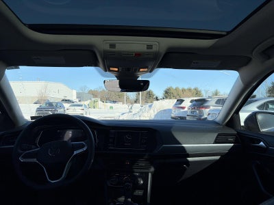 2023 Volkswagen Jetta SE Auto