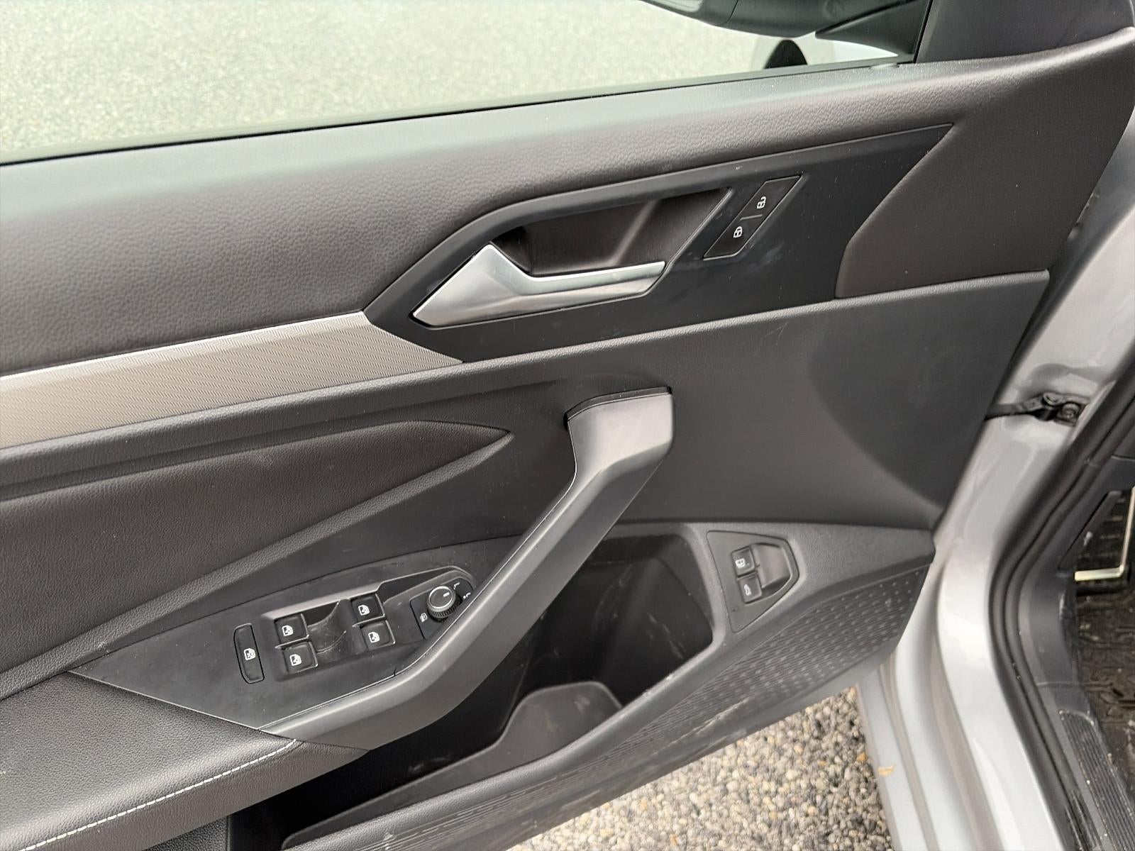 2024 Volkswagen Jetta Sport Auto