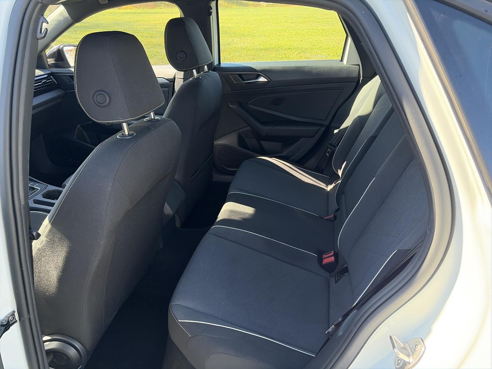 2025 Volkswagen Jetta Sport Auto