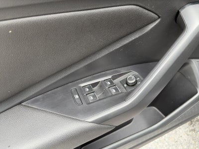 2021 Volkswagen Jetta SE Auto