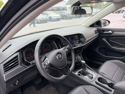 2021 Volkswagen Jetta SE Auto