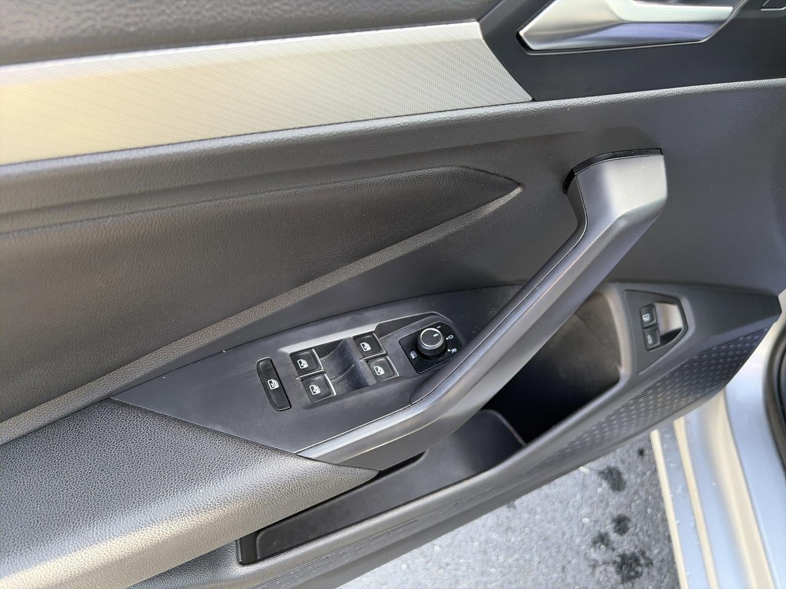 2021 Volkswagen Jetta S Auto