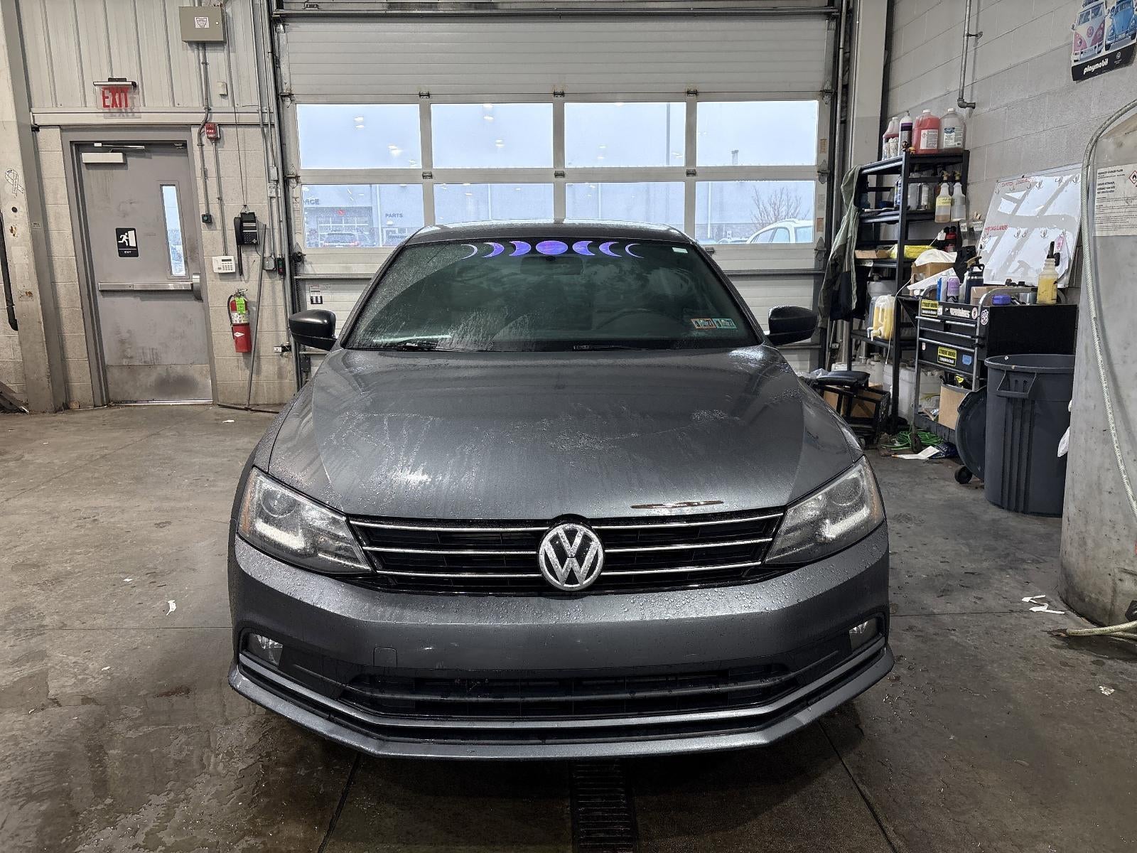 2016 Volkswagen Jetta 4dr Auto 1.8T Sport PZEV Sedan