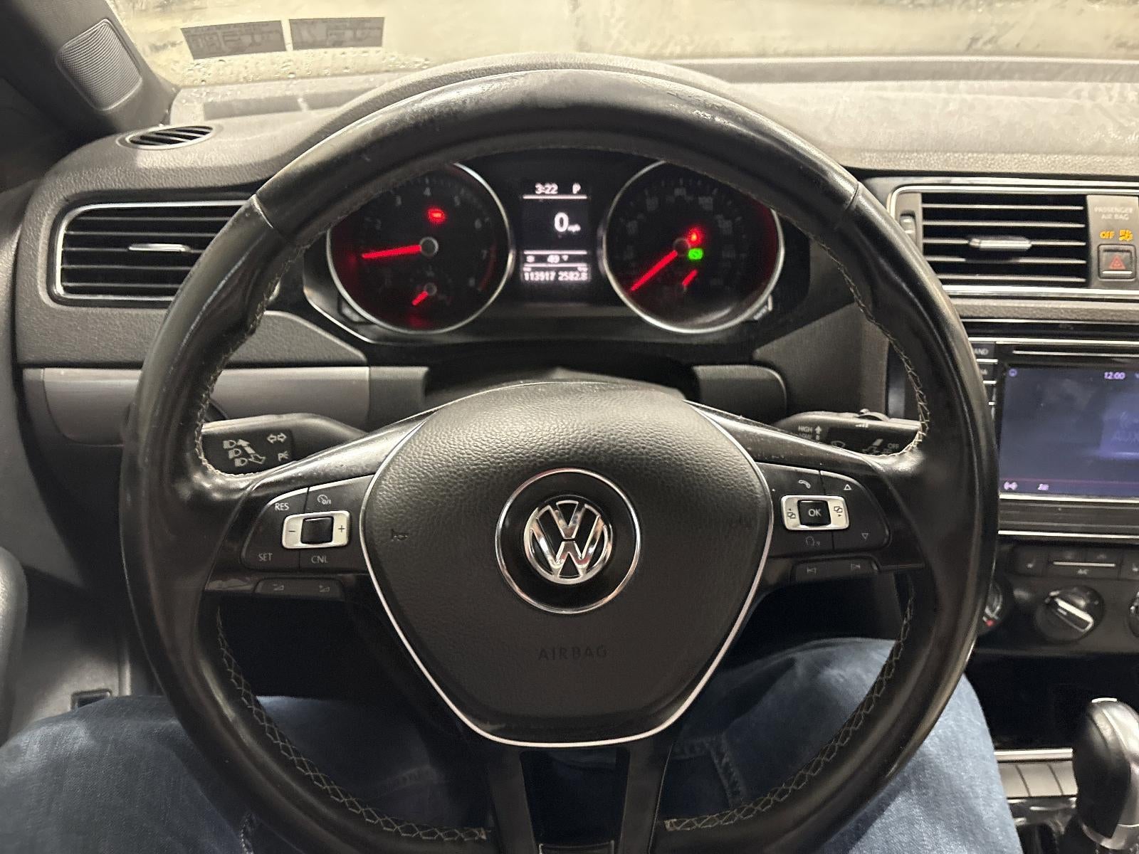 2016 Volkswagen Jetta 4dr Auto 1.8T Sport PZEV Sedan