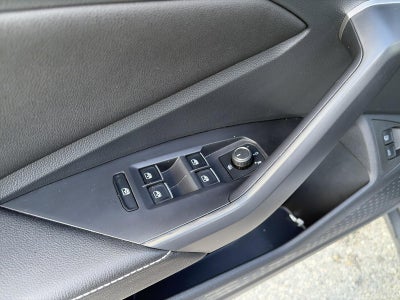 2024 Volkswagen Jetta SE Auto