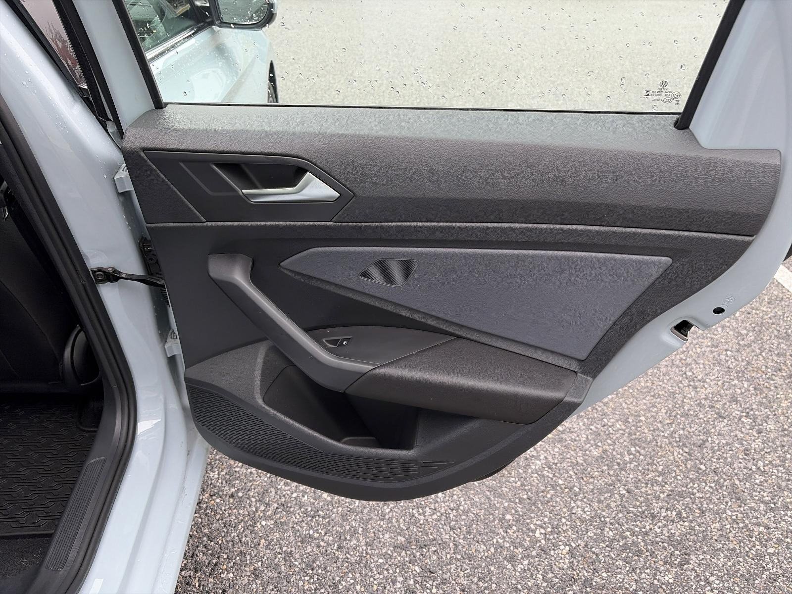 2025 Volkswagen Jetta SE Auto