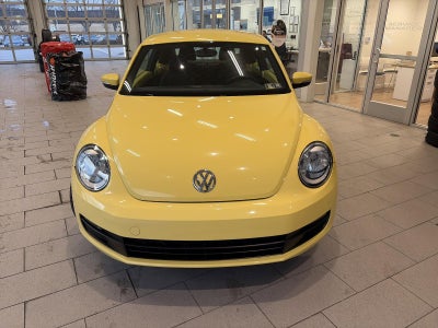 2013 Volkswagen Beetle 2dr Man 2.5L PZEV